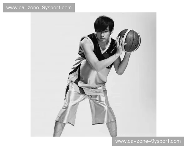 诸神黄昏与流量迷城：当周杰伦遇上吴亦凡，谁才是华语乐坛的真正底色？