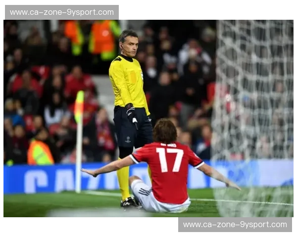 安德莱的绿茵战歌，热刺的北伦敦荣耀：一场穿越时空的足球对话